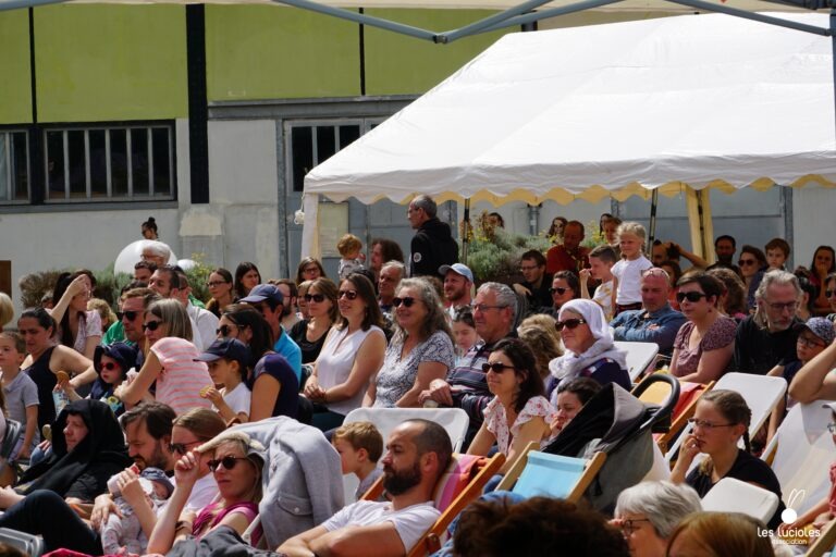 public familial les lucioles